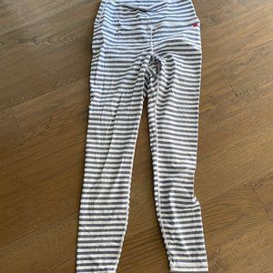 Spiritual Gangster leggings